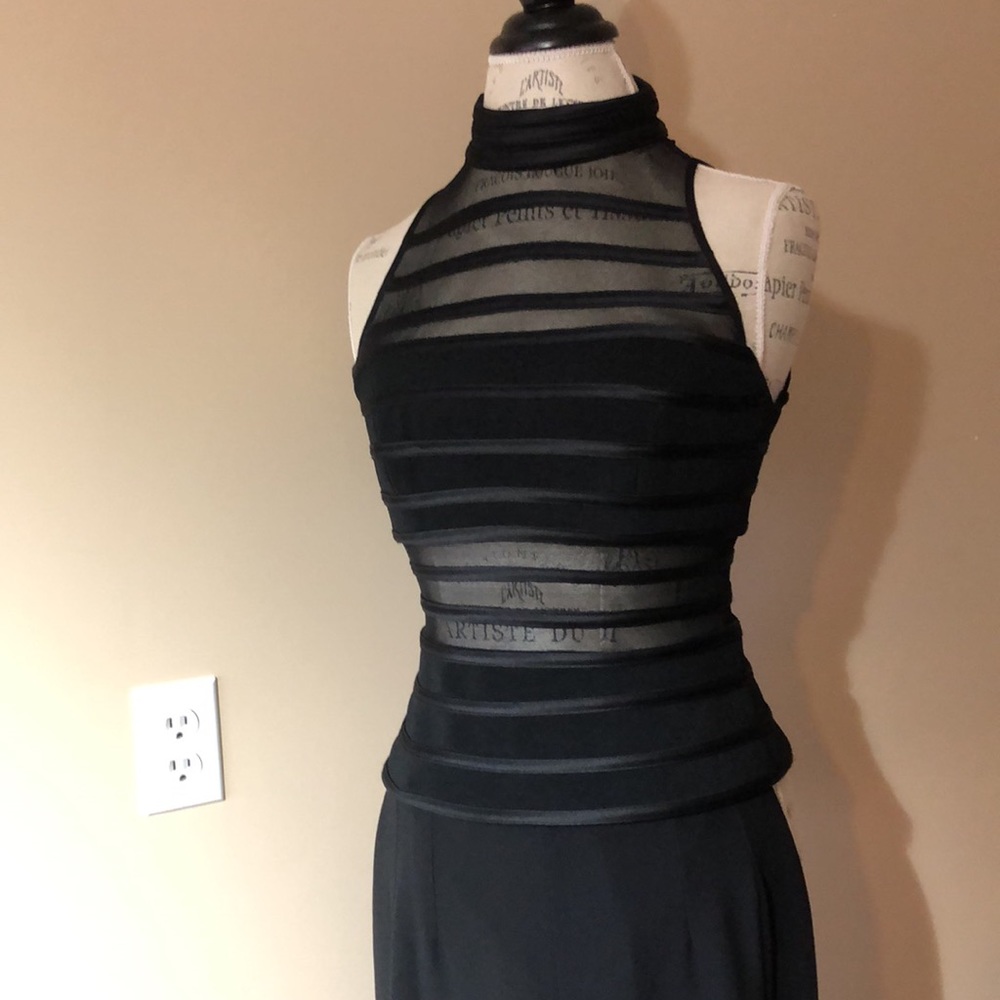 Two Piece Dress Pantsuit, Black (size 6) - Picture 3 of 17